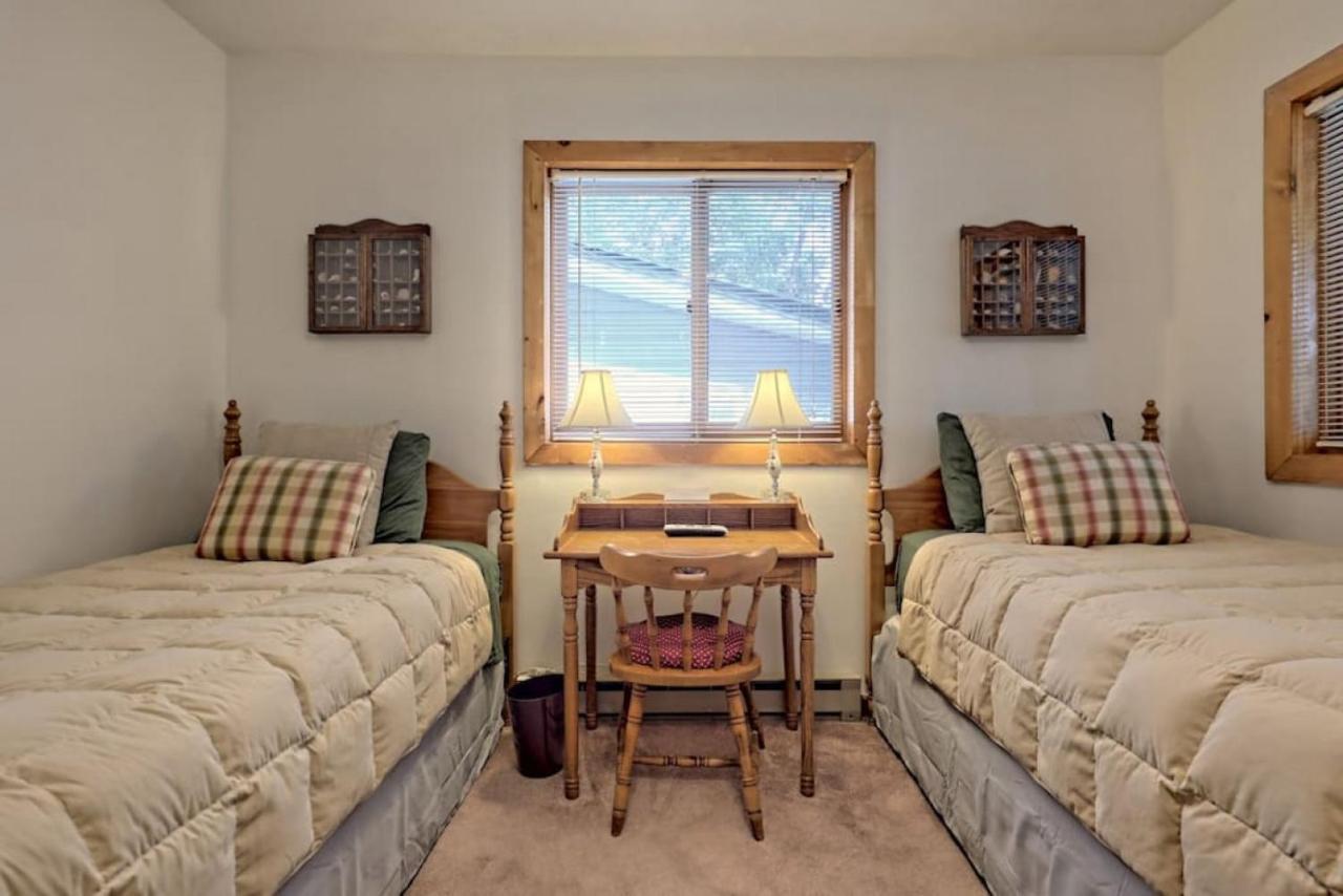 Hannahs Perch On Lake Burton With Private Top Patio And Bottom Dock Clayton Exterior foto